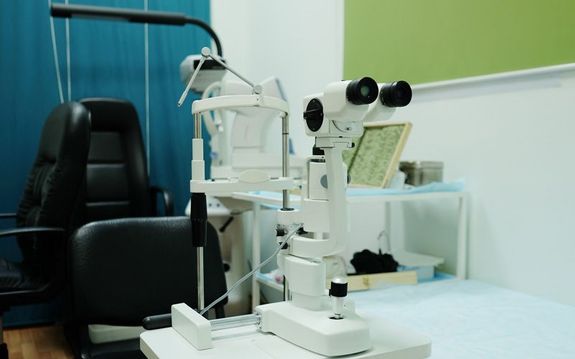 eye exam room